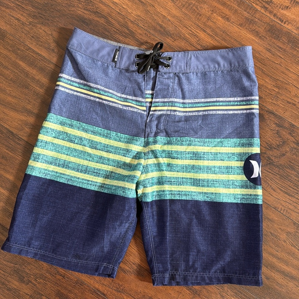 Hurley Boys Size 12 Boardshorts